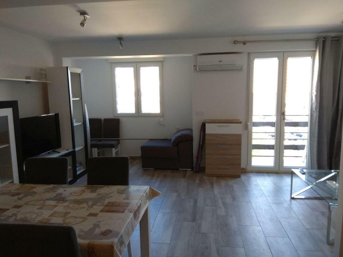 Apartamento Berenguer กูลเญรา ภายนอก รูปภาพ